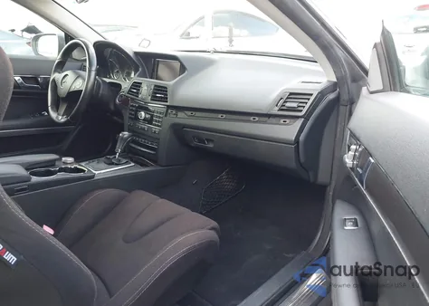 2010 Mercedes-Benz E 550 from USA, damaged, VIN WDDKJ7CB9AF011854